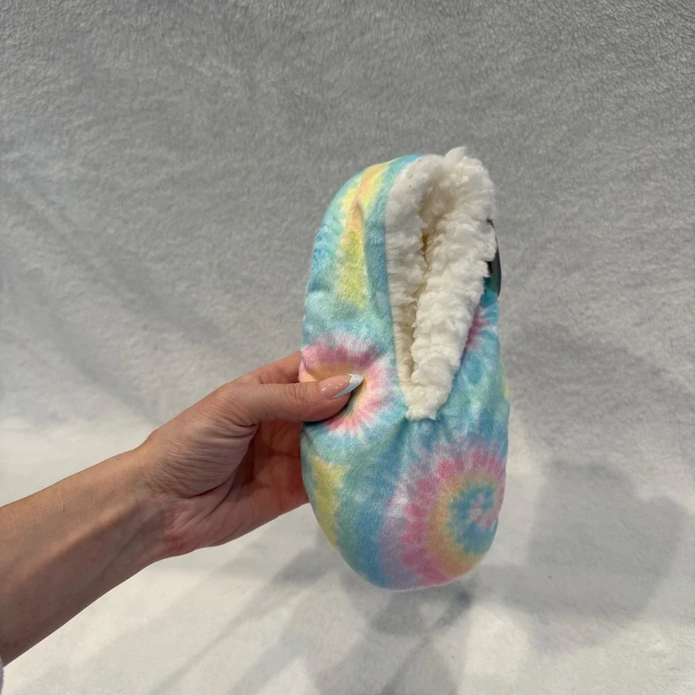 VIP Very Important Kids Tie Dye Plush Slippers Faux Fur Lined Size‎ 12/13